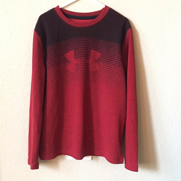 red under armour long sleeve shirt